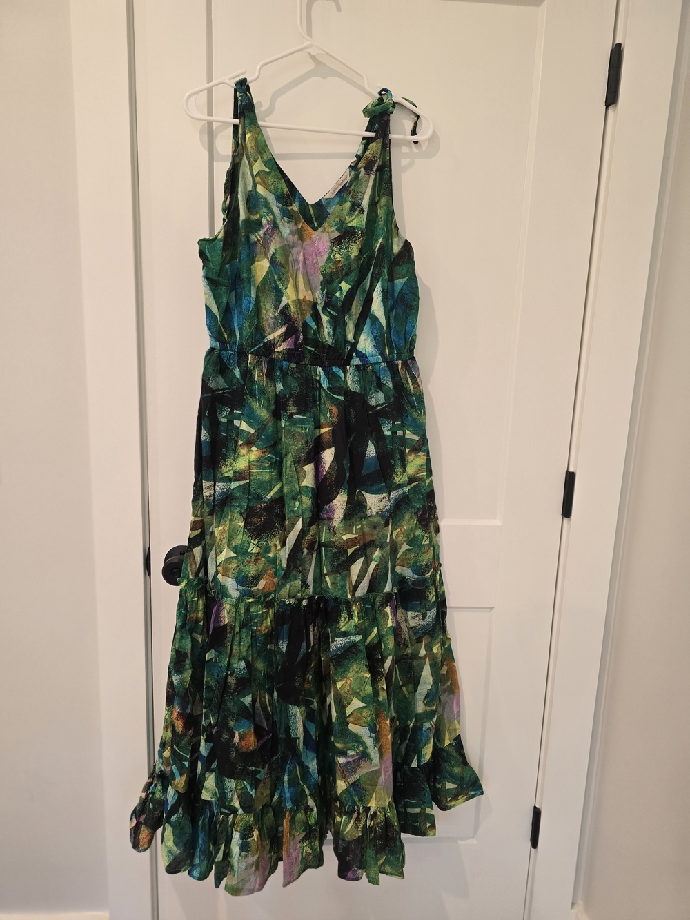 Soft Surroundings Green Abstract Tie-Shoulder Maxi Dress